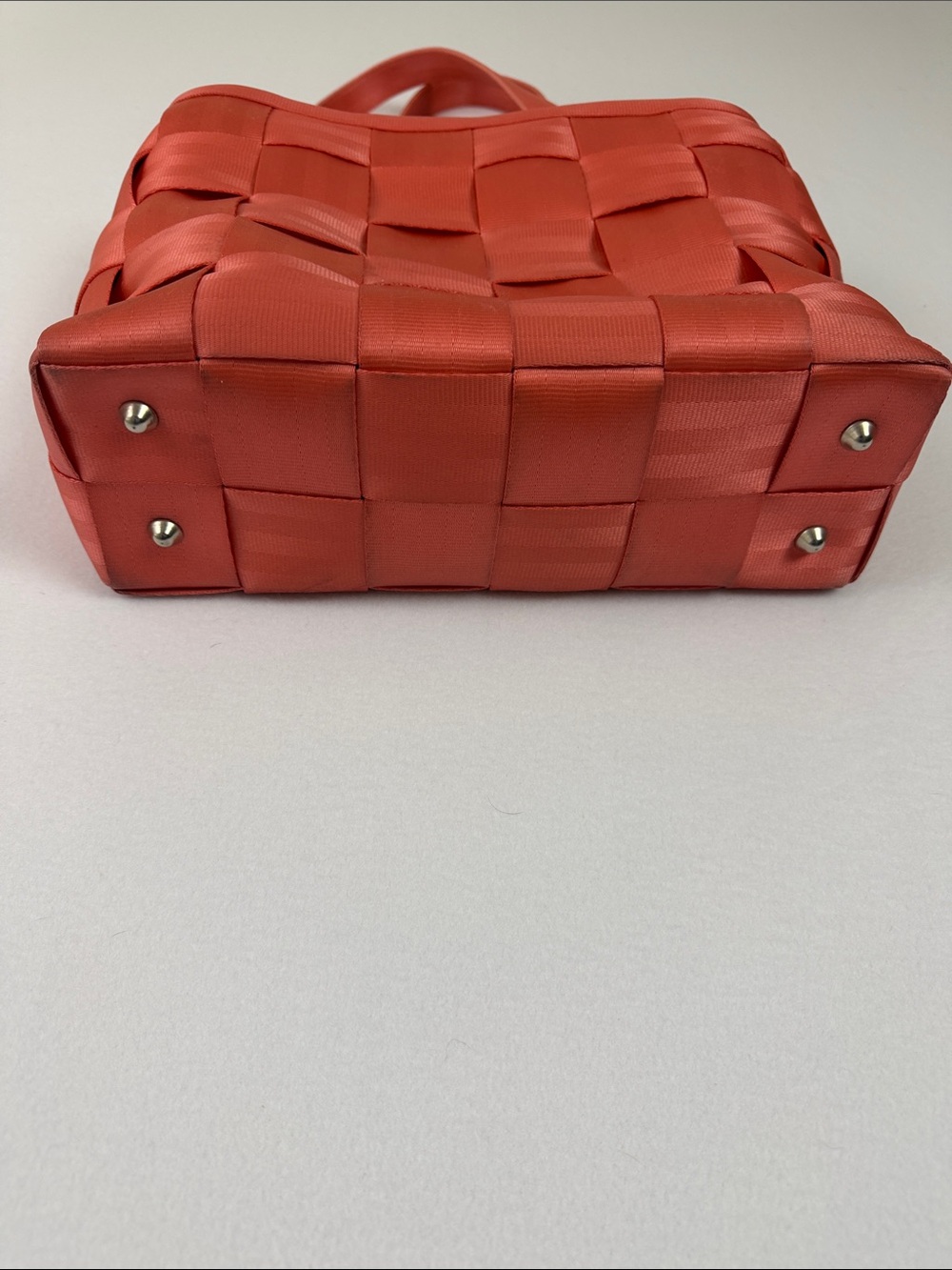 Harvey’s seatbelt coral purse handbag - Picture 2 of 11